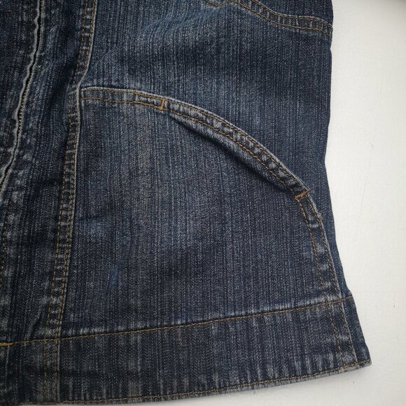 RW&CO Ladies Size Medium Full Zipper Front Fitted Medium Wash Jean Jacket - Picture 8 of 13